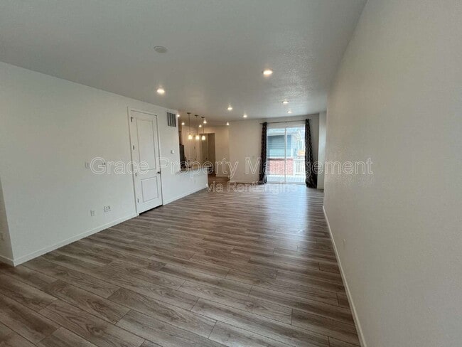 Building Photo - 17666 Olive St