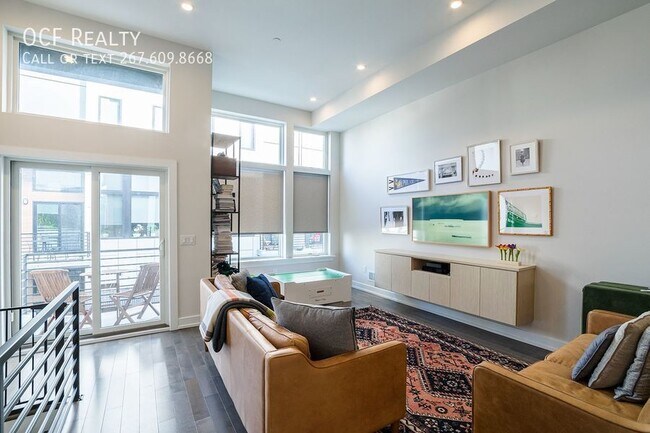 Building Photo - 2536 Graduate Square