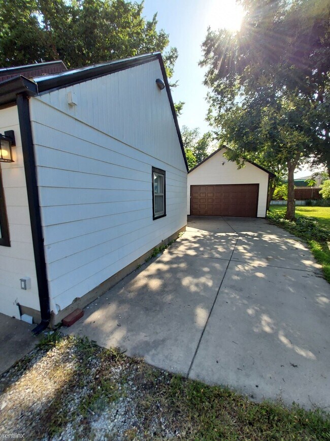 Foto del edificio - 4 br, 3 bath House - 149 S Illinois St 149...