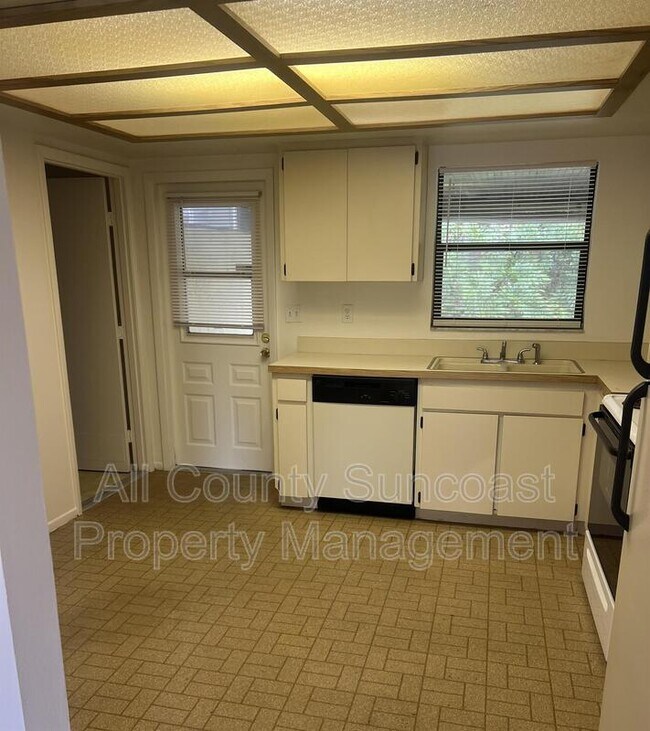 Foto del edificio - 529 E Curlew Pl