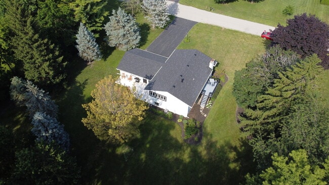 Foto del edificio - 31340 Liberty Rd