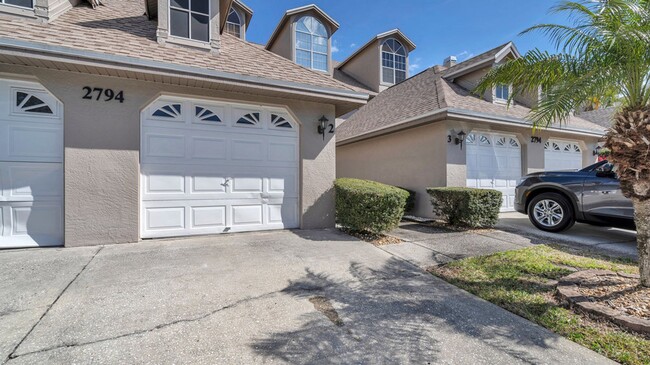 Building Photo - 3-Story, 4BD/2.5BA Townhome in the Heart o...