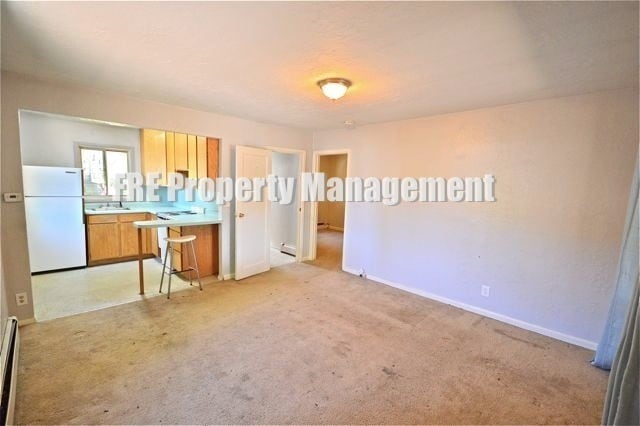 Building Photo - 1702 E Woodside Dr