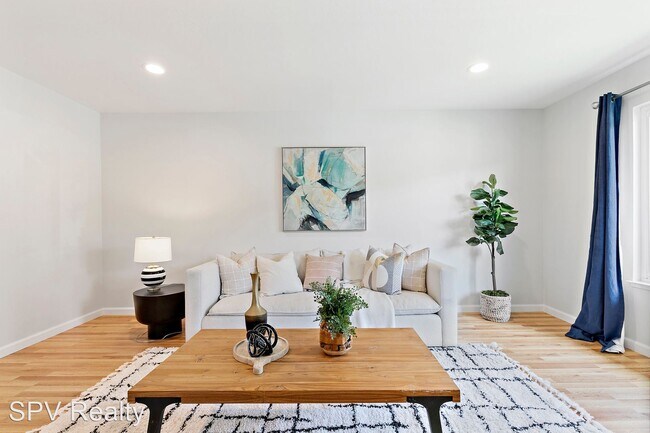Foto del edificio - 4 br, 2 bath House - 1253 Boynton Ave