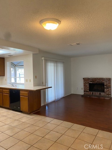 Building Photo - 10289 Candlewood St