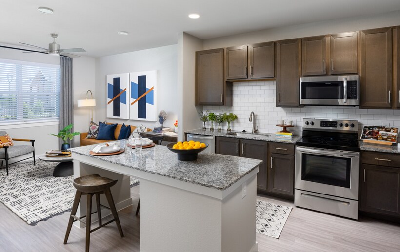 Foto principal - 7303 Hadley Pasture Ln