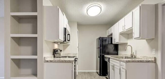 Building Photo - 2 bedroom in Carrollton TX 75006