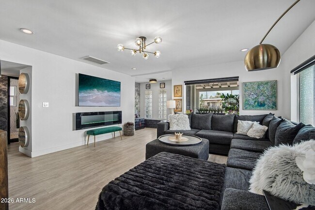 Foto del edificio - 1725 E Verde Ln