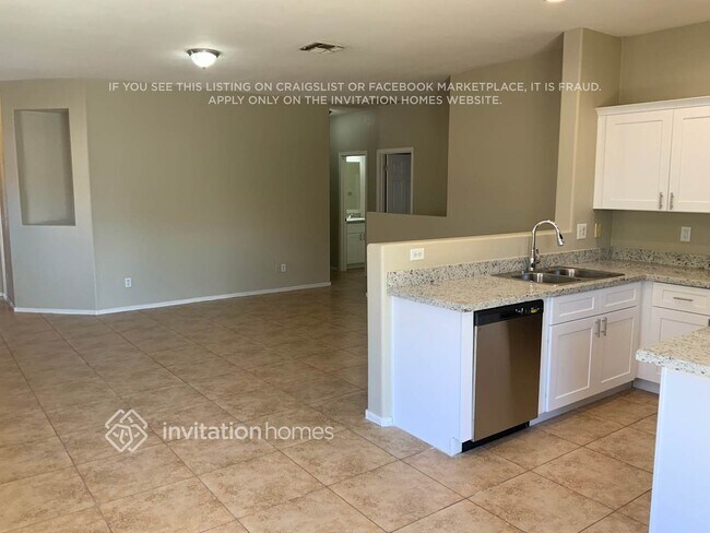 Building Photo - 6633 W Superior Ave