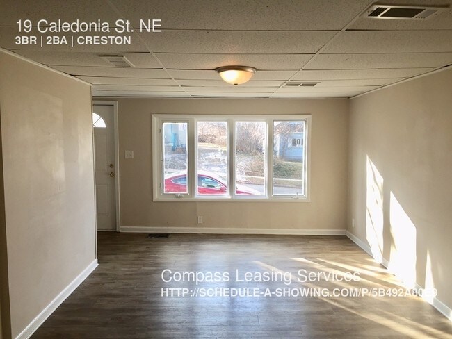 Building Photo - 19 Caledonia St NE
