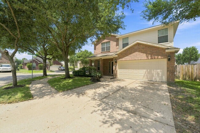 Foto del edificio - 16726 Vivian Point Ln