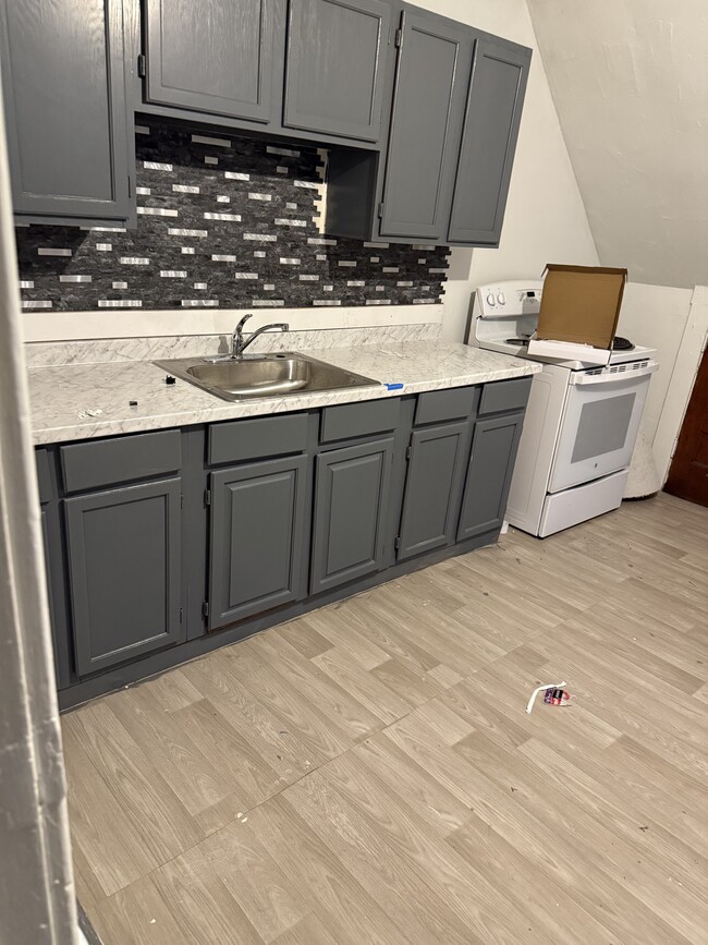 Building Photo - 118 Baltimore St