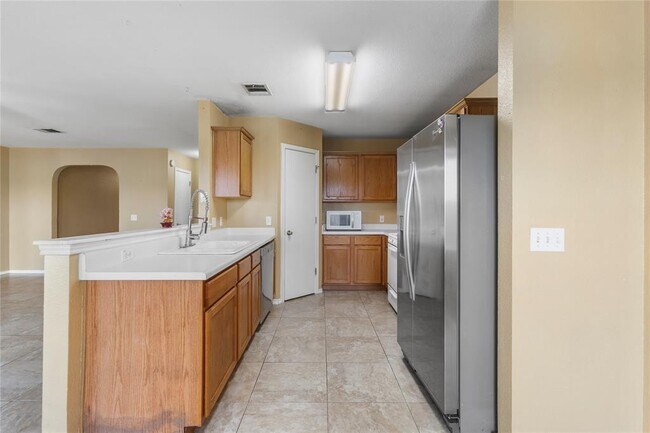 Building Photo - 318 Mitchell Dr