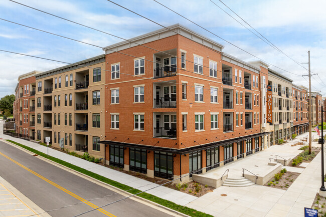 Building Photo - The Madison at Greenwood