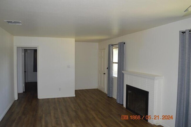 Foto del edificio - 930 South Rose Street