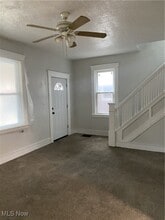 Building Photo - 1521 Lakefront Ave