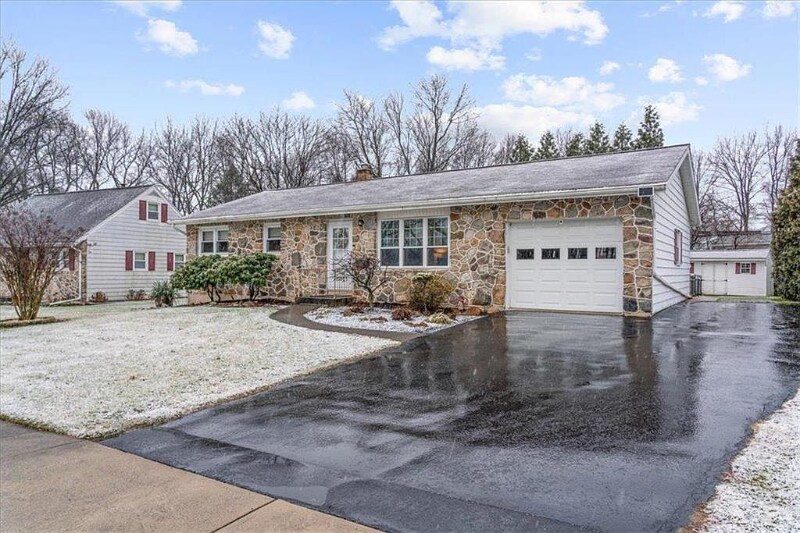 2251 Pinehurst Rd, Bethlehem, PA 18018 House Rental in Bethlehem, PA