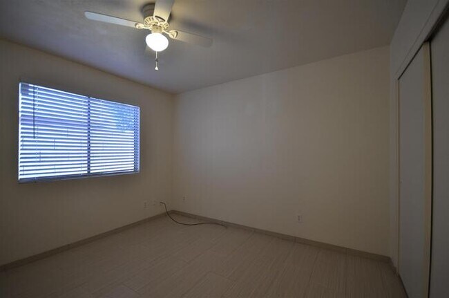 Building Photo - 5238 W Jupiter Way N