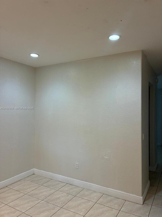Building Photo - 10970 SW 237th Ln