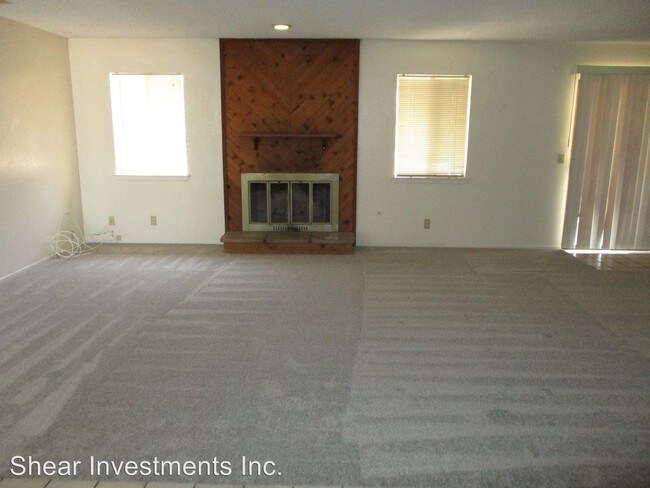 Foto del edificio - 4 br, 3 bath House - 8132 Arrowhead Lake Rd.