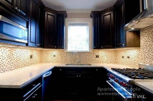 Foto del edificio - 721 W Buckingham Pl