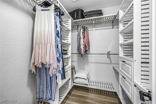 Foto del edificio - 7741 Pebble Creek Cir