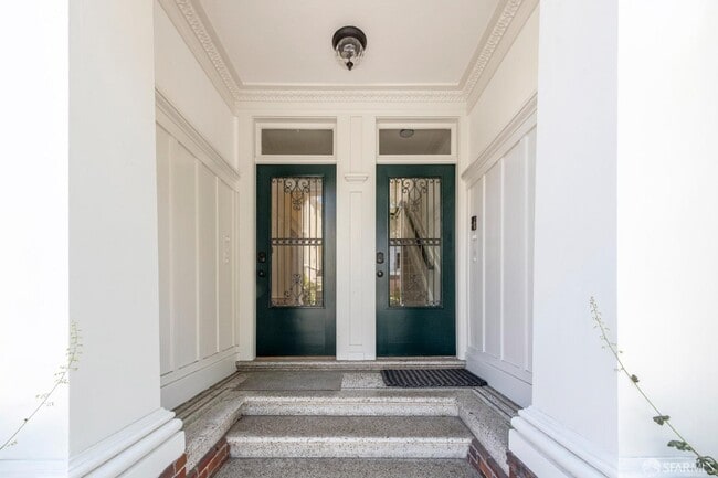 Building Photo - 3877 Jackson St