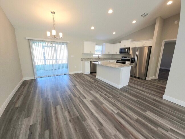 Foto del edificio - 15 Oak Trail