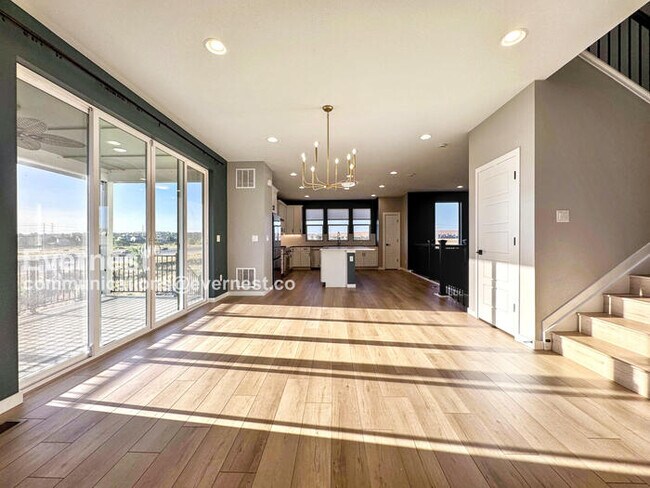 Building Photo - 15020 Cast Pebble Cir