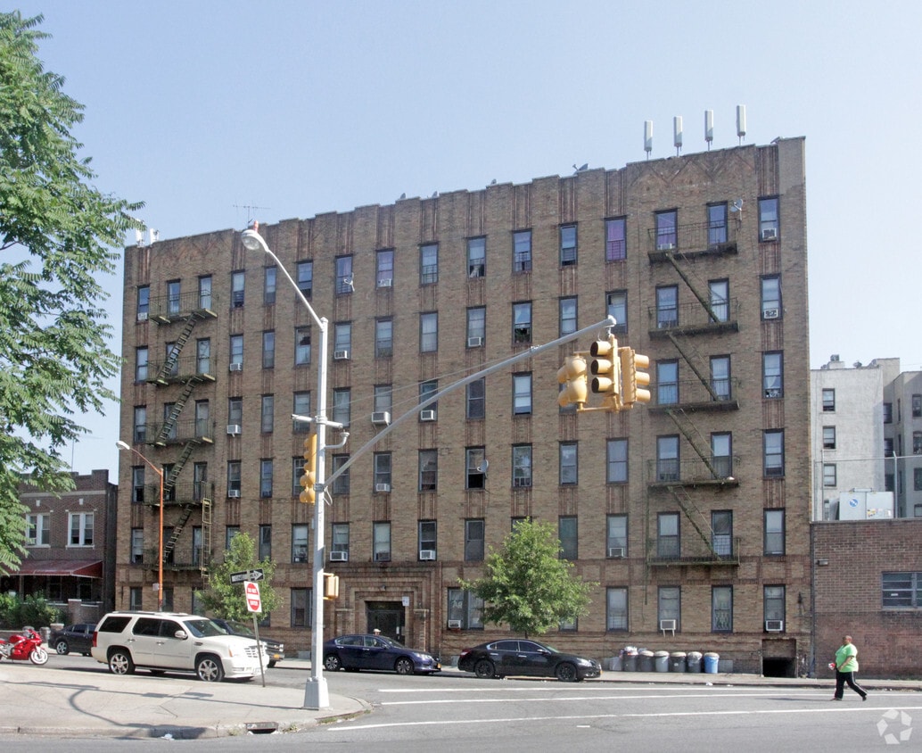 1049 Montgomery St, Brooklyn, NY 11213 Apartments in Brooklyn, NY