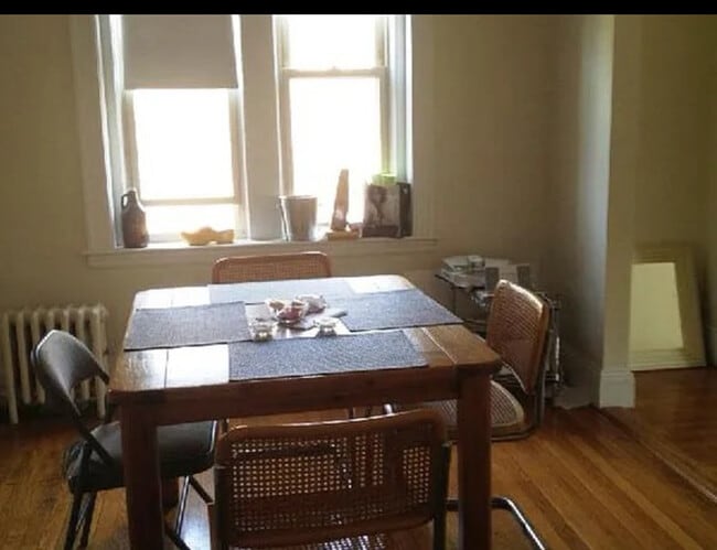 Building Photo - 1736 Beacon St
