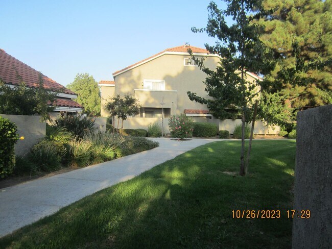 Building Photo - Mission Grove Beauty