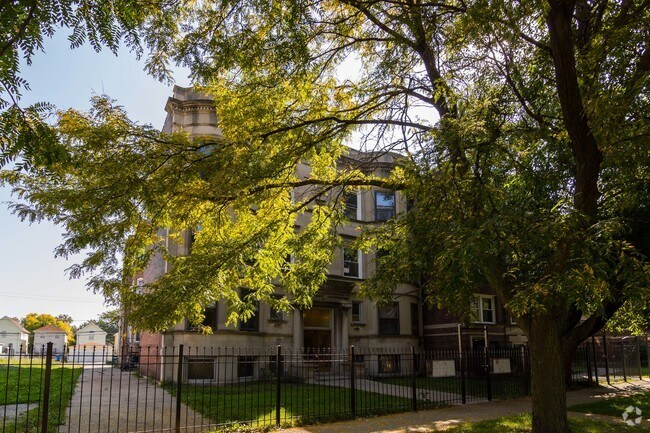 Foto del edificio - 6549 S Harvard Ave