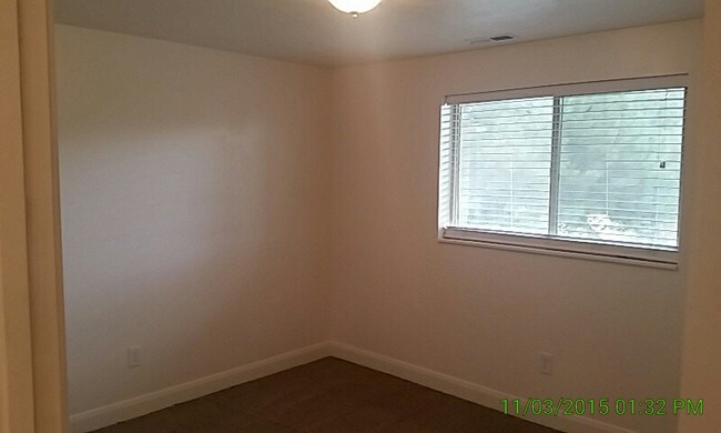 Building Photo - 1711 W 4800 S
