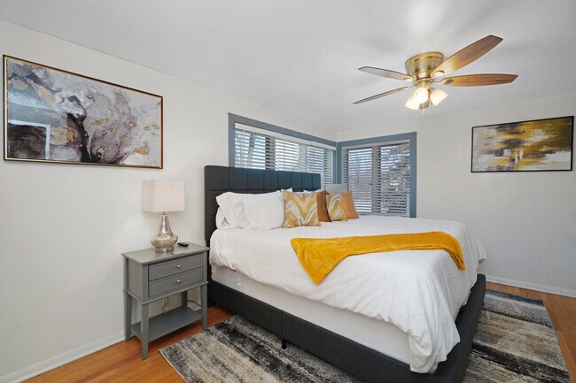 Building Photo - 4438 Balmoral Dr