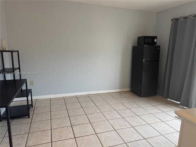 Foto del edificio - 17016 SW 144th Ct