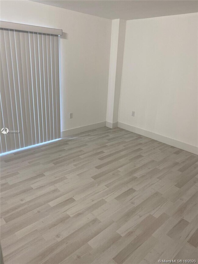 Foto del edificio - 1029 NW 3rd St