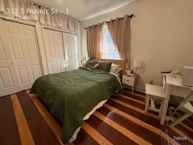 Building Photo - 313 S Prairie St