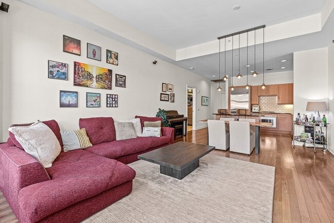 Building Photo - 505 Tremont St