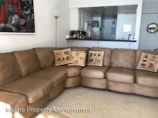 Building Photo - 3 br, 2.5 bath House - 525 Lakeshore Drive
