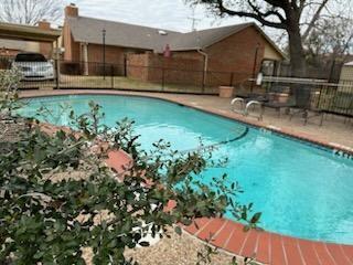 Primary Photo - 925 Cedarland Blvd