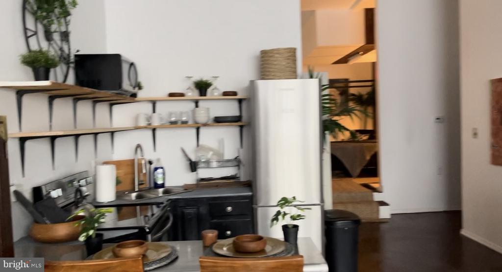 Foto del edificio - 2149 Ridge Ave