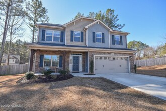 Building Photo - 625 Overland Ct