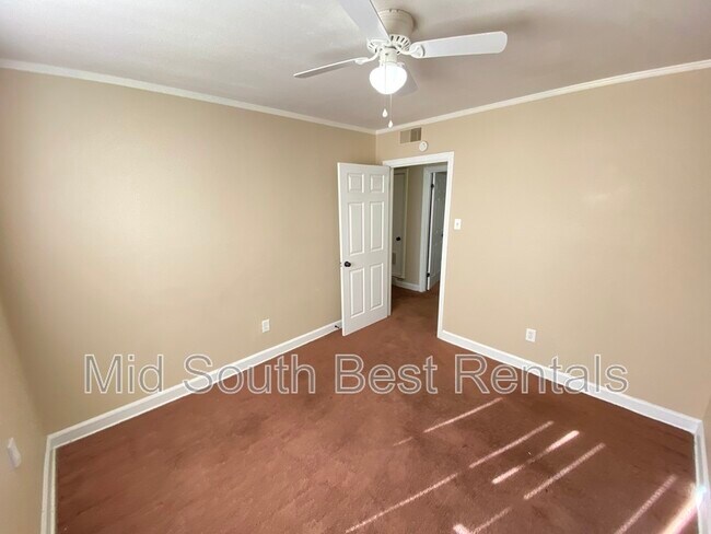 Foto del edificio - 1322 Oak Rdg