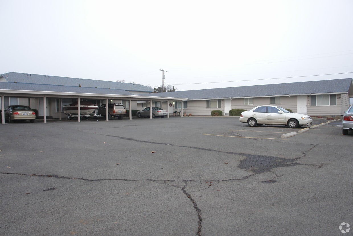 Building Photo - 1011-1015 S 48th Ave