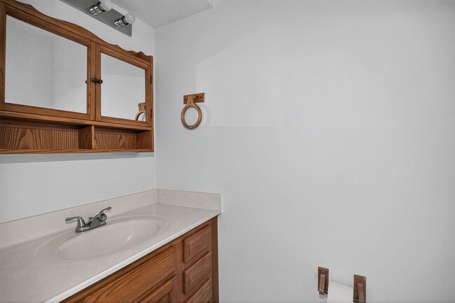 Foto del edificio - 47758 Devin Cir