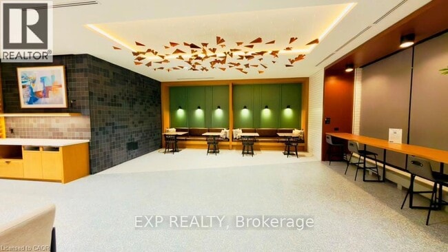 Building Photo - 716 Eglinton Ave W