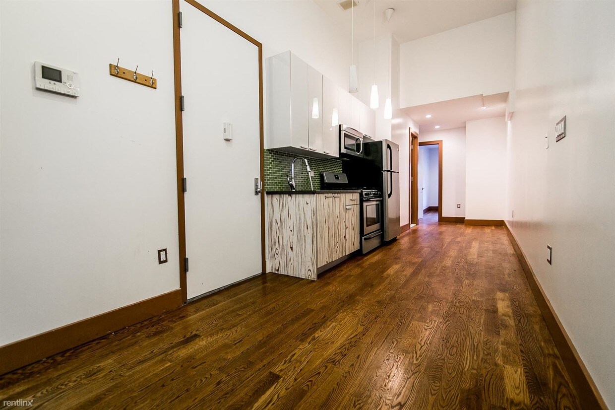Foto principal - 118 Jefferson St