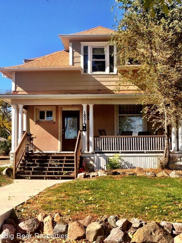 Primary Photo - 7 br, 3 bath House - 1821 6th Avenue