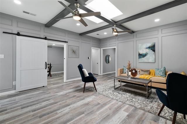 Building Photo - 1635 Silverleaf Dr